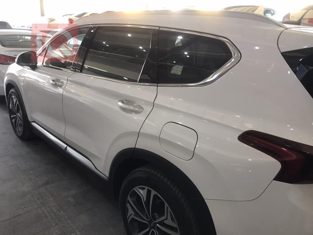 هيونداي سانتافي